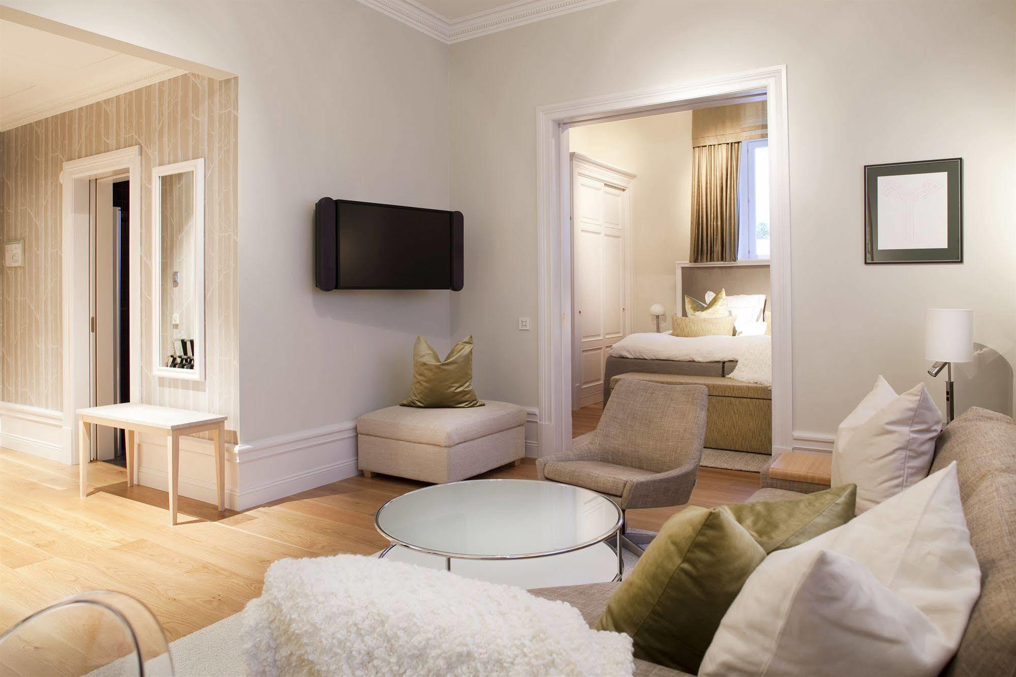 Hotel Villa Anna Уппсала Экстерьер фото